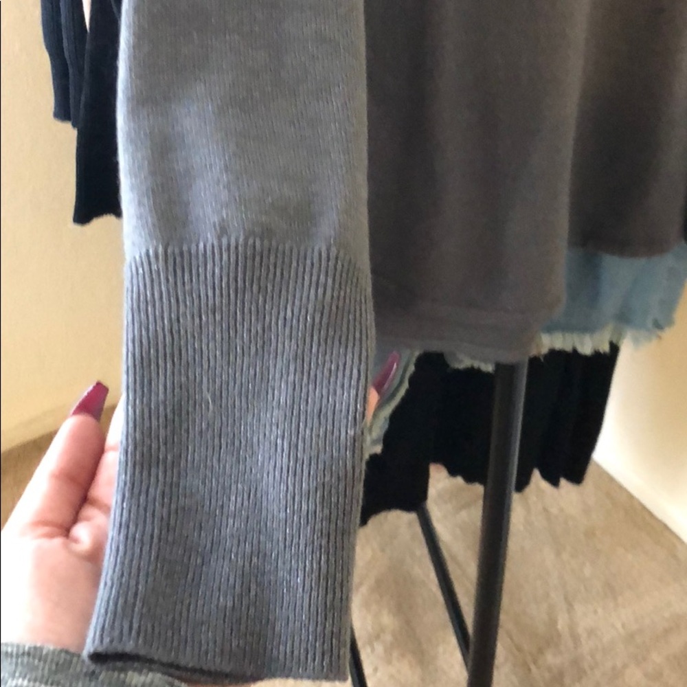 Sweater - Picture 2 of 3
